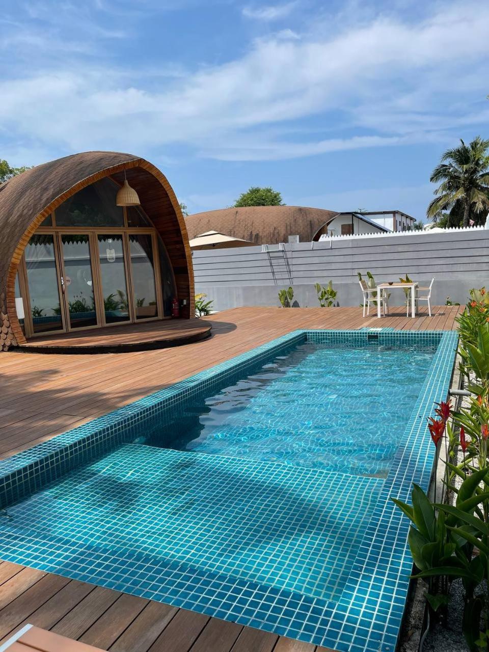 Hotel Found Mansion Pantai Cenang  Zewnętrze zdjęcie