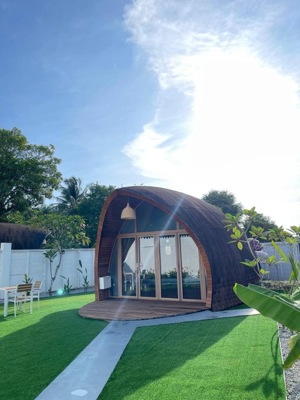 Hotel Found Mansion Pantai Cenang  Zewnętrze zdjęcie