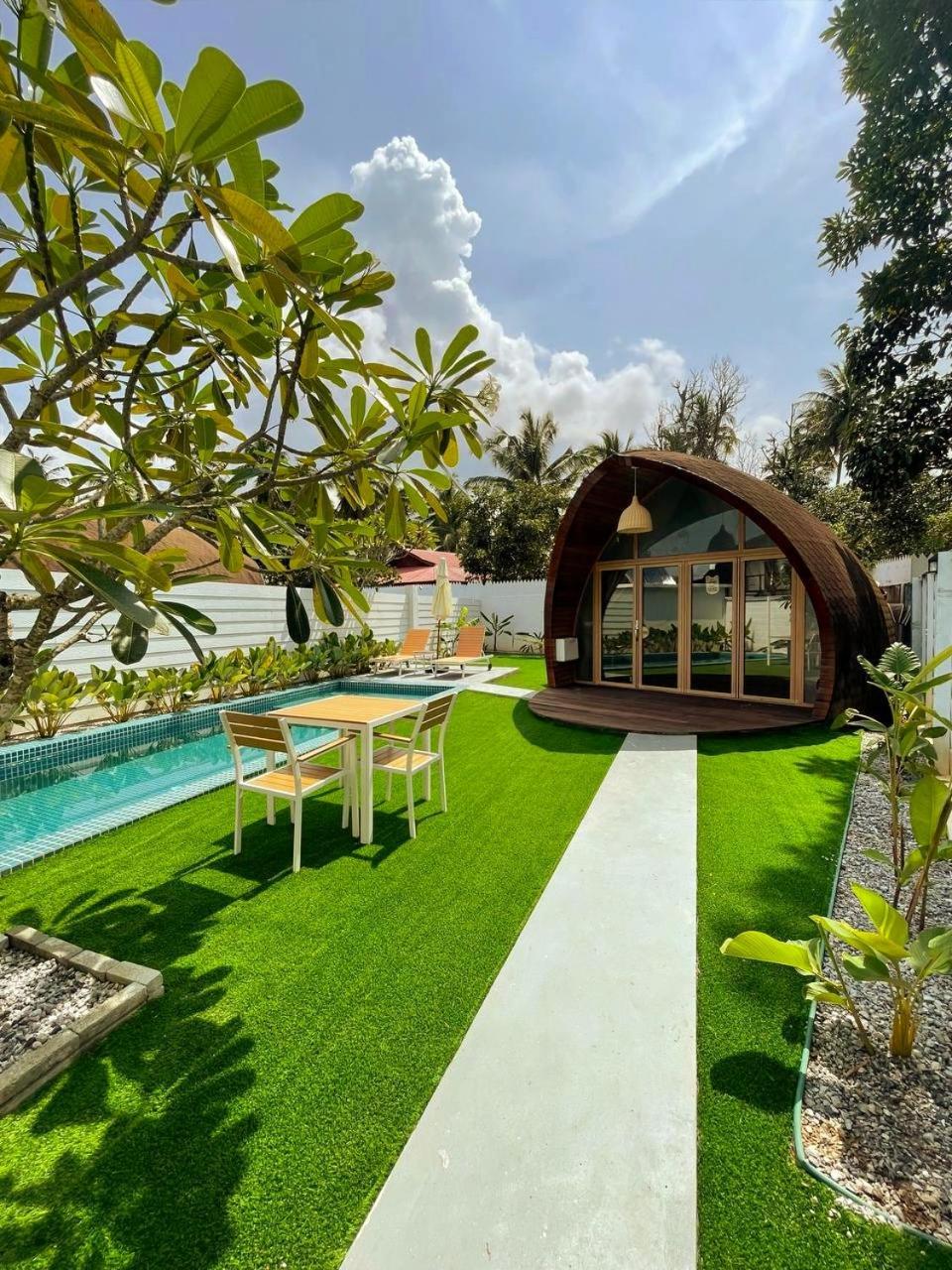 Hotel Found Mansion Pantai Cenang  Zewnętrze zdjęcie