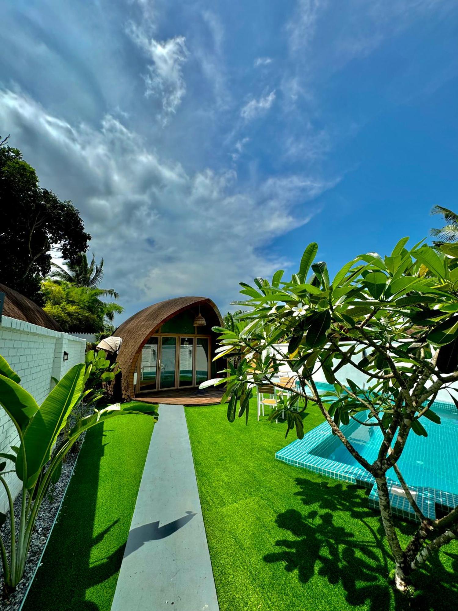 Hotel Found Mansion Pantai Cenang  Zewnętrze zdjęcie
