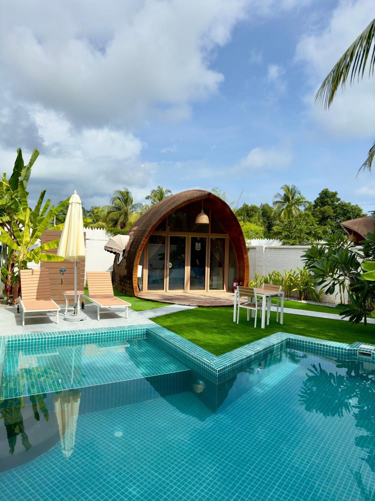 Hotel Found Mansion Pantai Cenang  Zewnętrze zdjęcie